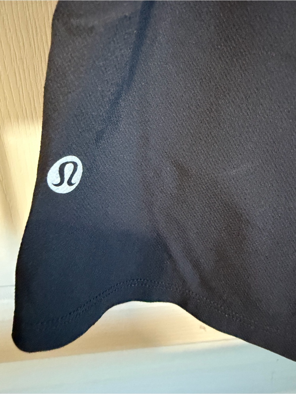 lululemon athletica Black Women's Drawcord Athletic Shorts - Picture 4 of 4